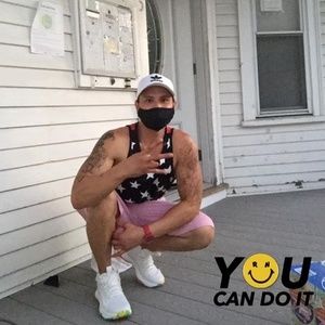 Meet your Posher, Rene